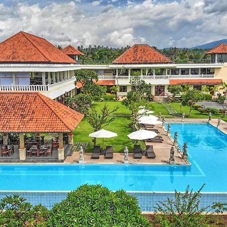 Taman Surgawi Resort & Spa Jasri Екстер'єр фото