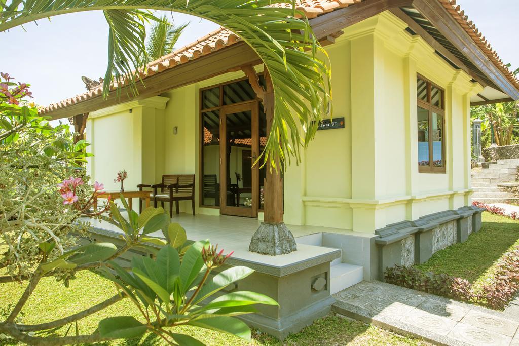 Taman Surgawi Resort & Spa Jasri Екстер'єр фото