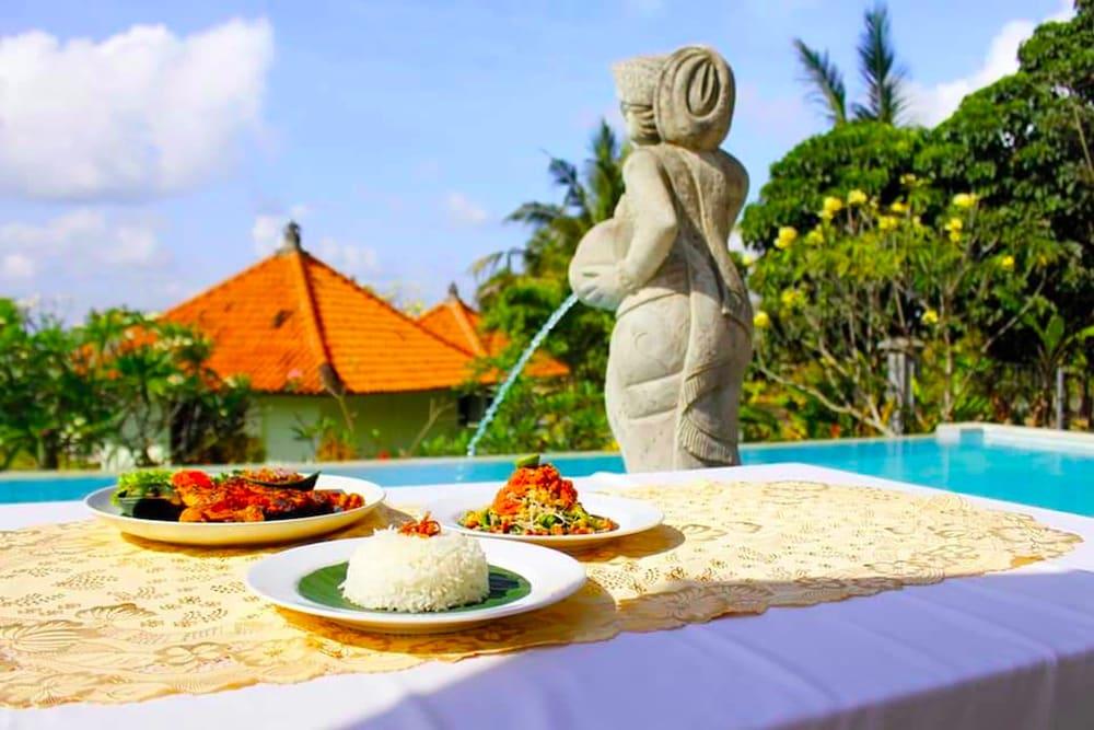 Taman Surgawi Resort & Spa Jasri Екстер'єр фото
