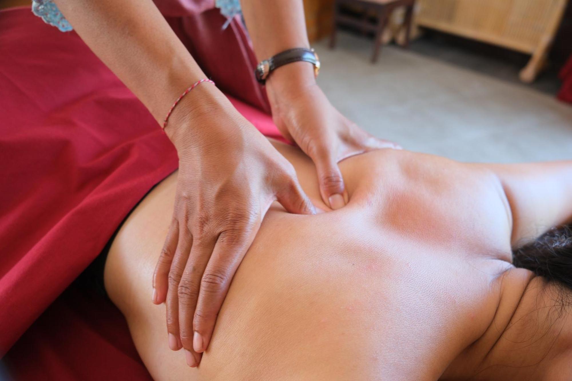 Taman Surgawi Resort & Spa Jasri Екстер'єр фото