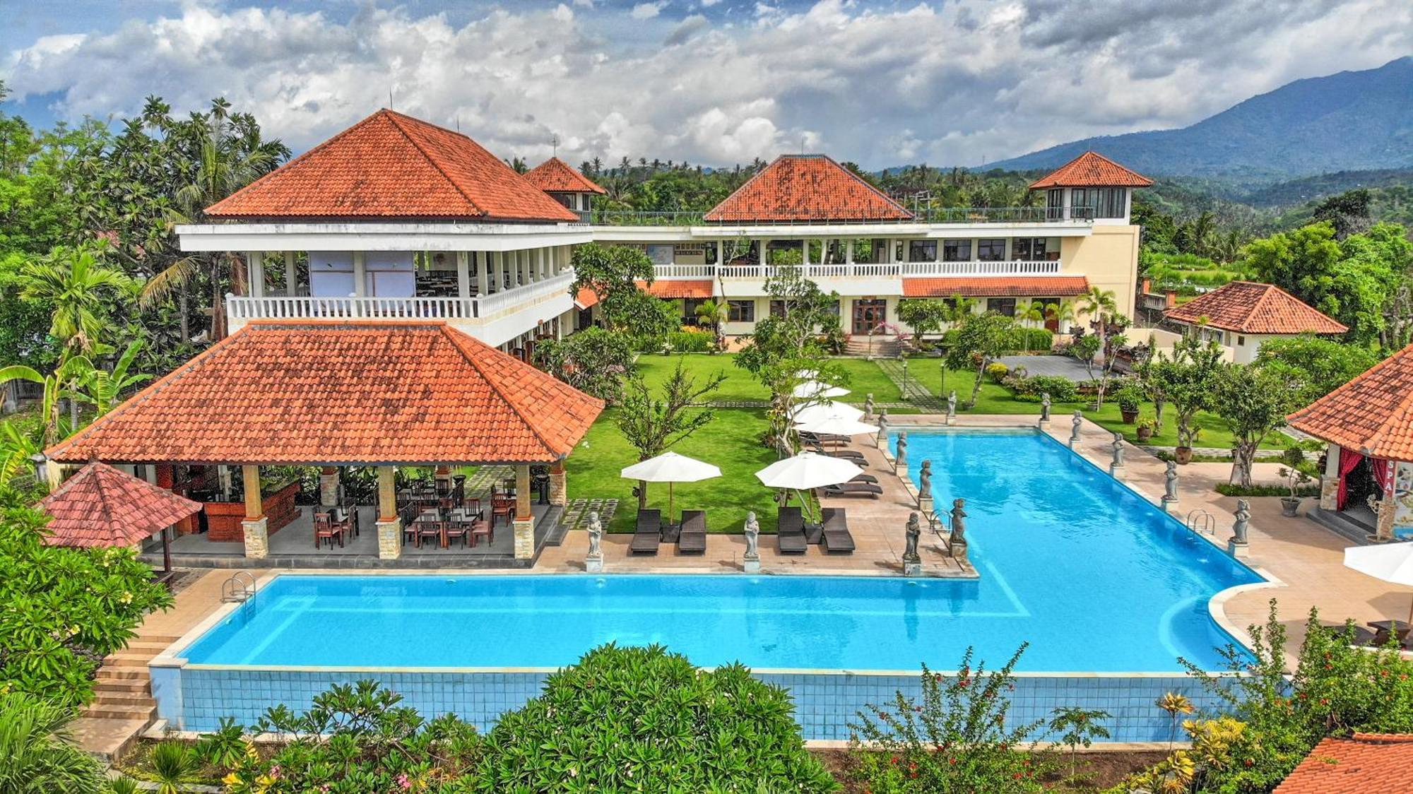 Taman Surgawi Resort & Spa Jasri Екстер'єр фото
