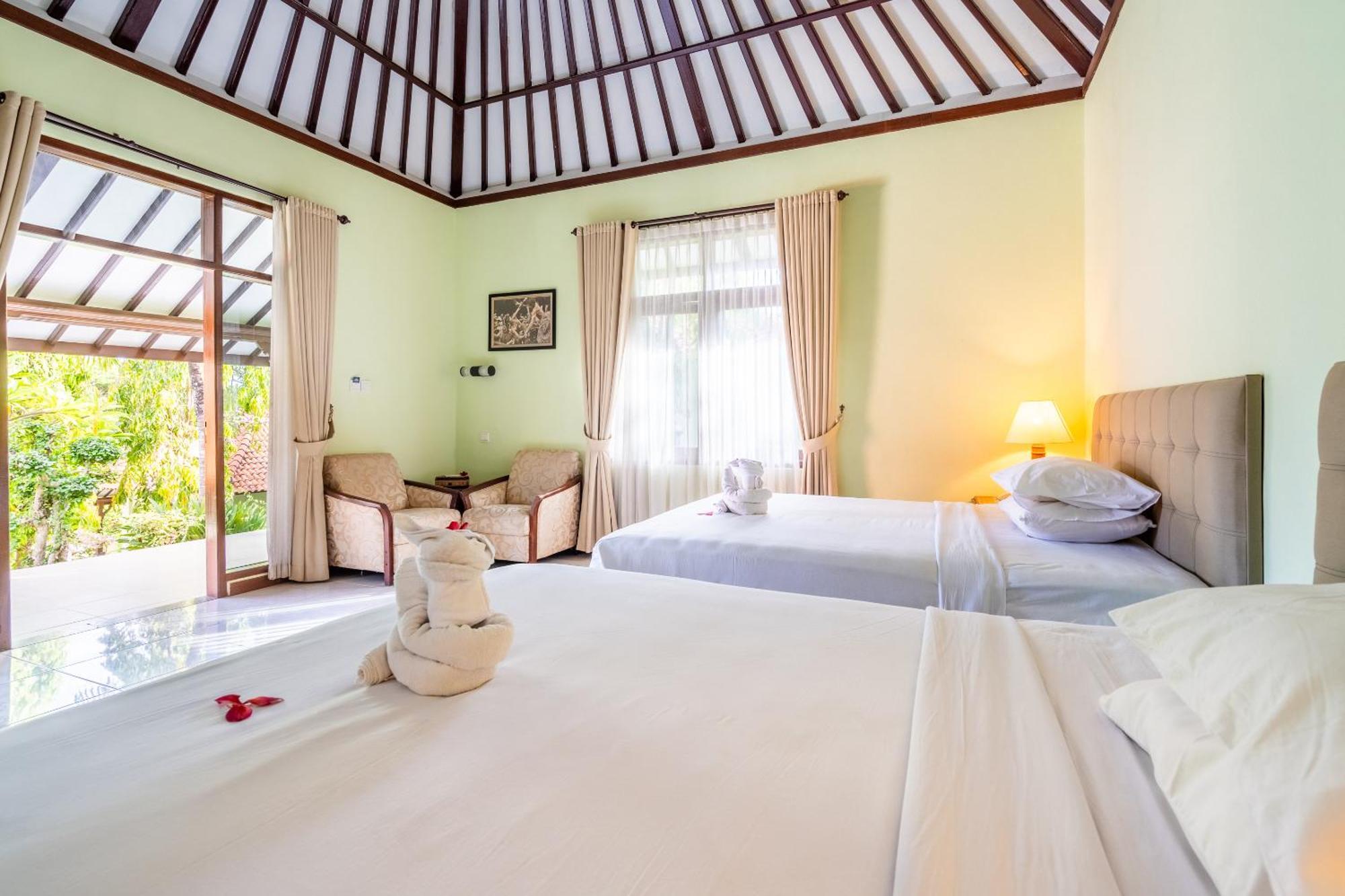 Taman Surgawi Resort & Spa Jasri Екстер'єр фото