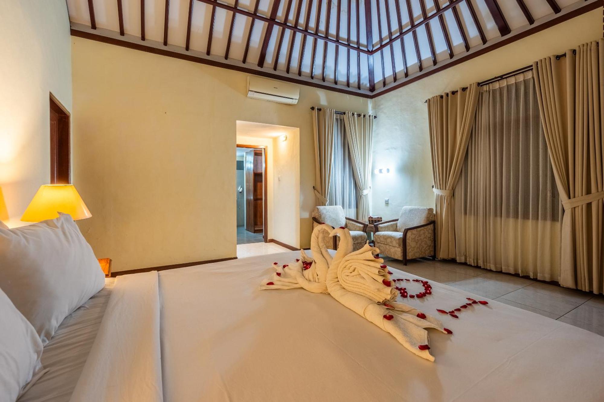 Taman Surgawi Resort & Spa Jasri Екстер'єр фото