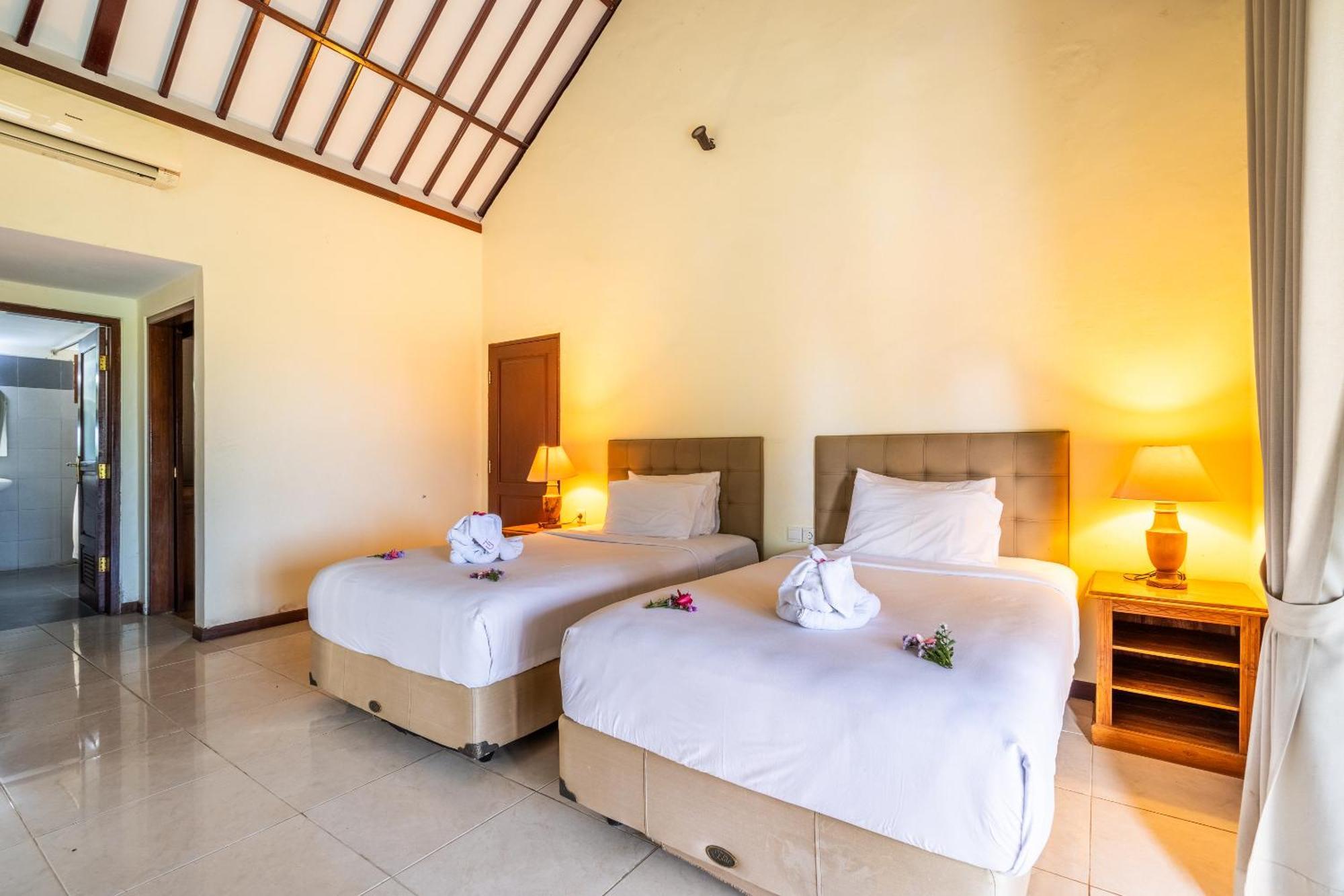 Taman Surgawi Resort & Spa Jasri Екстер'єр фото