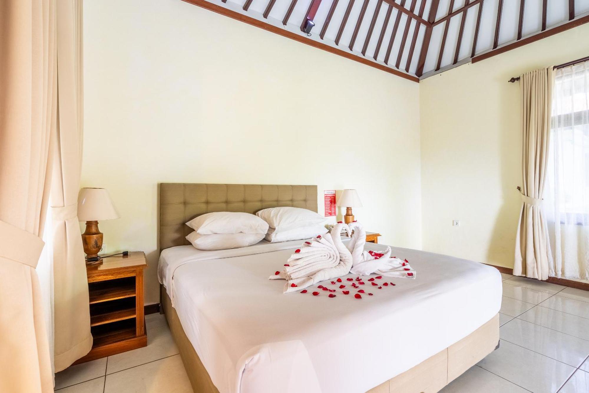 Taman Surgawi Resort & Spa Jasri Екстер'єр фото